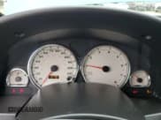 ✅ 2005 Saturn VUE • VIN: 5GZCZ53425S830892 • Lot: 59995955. Wystawiony na Copart z przebiegiem 121 707 mil. Bezpłatny archiwum sprzedaży aukcyjnych z USA i szczegółowy raport historii pojazdu na DreamBid. Zdjęcie 9.