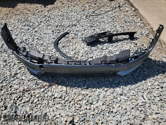 ✅ 2025 Kia Sportage SX-Prestige • VIN: KNDPXCDG1S7176844 • Lot: 63322285. Wystawiony na Copart z przebiegiem 18 322 mil. Bezpłatny archiwum sprzedaży aukcyjnych z USA i szczegółowy raport historii pojazdu na DreamBid. Zdjęcie 13.