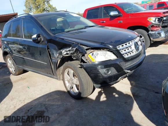 ✅ 2010 Mercedes-Benz M 350 • VIN: 4JGBB5GB1AA581247 • Lot: 43666756. Listed on IAAI with 169,065 mi. Free auction sales archive from the USA and detailed vehicle history report at DreamBid. Image 1.