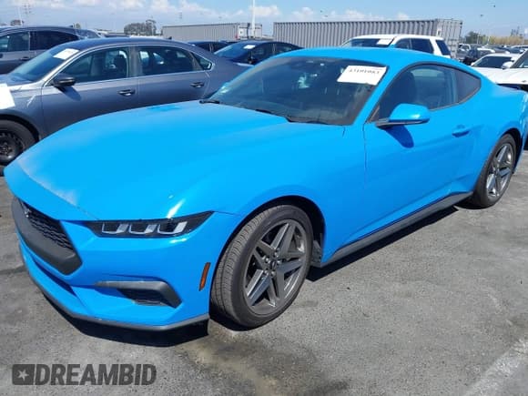 ✅ 2024 Ford Mustang EcoBoost Premium • VIN: 1FA6P8TH3R5130043 • Лот: 43101083. Опубликован ранее на IAAI с пробегом 15 517 миль. Бесплатный доступ к архиву аукционных продаж из США и подробный отчёт об истории автомобиля на DreamBid. Изображение 2.