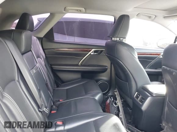 ✅ 2018 Lexus RX 350L Premium • VIN: JTJGZKCA0J2004007 • Лот: 41382473. Опубликован ранее на IAAI с пробегом 104 630 миль. Бесплатный доступ к архиву аукционных продаж из США и подробный отчёт об истории автомобиля на DreamBid. Изображение 8.