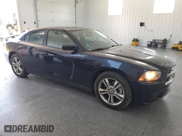 2012 Dodge Charger SXT Plus z VIN 2C3CDXJG6CH288214, wystawiony jako Copart lot #63274545 z przebiegiem 221 630 mil mil oraz Szkoda całkowita • Salvage title. Historia ofert i sprzedaży dostępna na DreamBid. Obrazek 4.