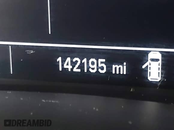 2018 Chevrolet Equinox LT с VIN 3GNAXUEU9JL332646, выставлен на аукционе IAAI как лот 42890763 с пробегом 142 195 миль миль и . История ставок и продаж доступна на DreamBid. Изображение 16.