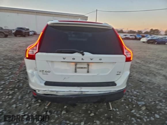 ✅ 2013 Volvo XC60 T6 • VIN: YV4902DZ6D2422535 • Lot: 95702925. Listed on Copart with 113,732 mi. Free auction sales archive from the USA and detailed vehicle history report at DreamBid. Image 6.