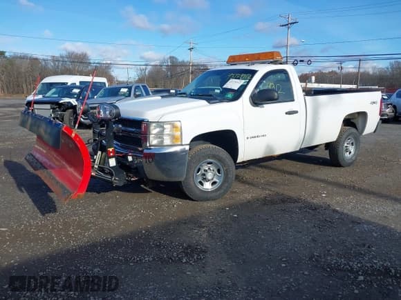 ✅ 2008 Chevrolet Silverado 2500HD 1LT • VIN: 1GCHK24K48E182448 • Лот: 43729312. Опубликован ранее на IAAI с пробегом 38 983 миль. Бесплатный доступ к архиву аукционных продаж из США и подробный отчёт об истории автомобиля на DreamBid. Изображение 2.