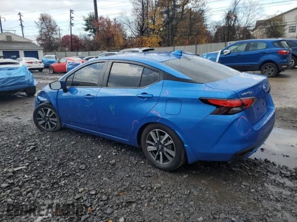 ✅ 2020 Nissan Versa SV • VIN: 3N1CN8EV3LL865458 • Lot: 91599725. Wystawiony na Copart z przebiegiem 83 863 mil. Bezpłatny archiwum sprzedaży aukcyjnych z USA i szczegółowy raport historii pojazdu na DreamBid. Zdjęcie 2.
