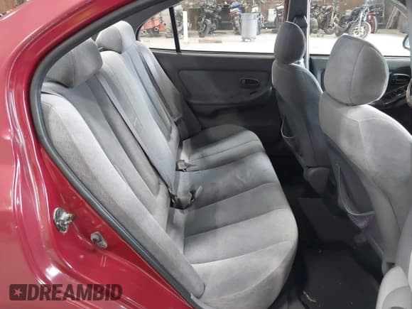 ✅ 2006 Hyundai Elantra GLS • VIN: KMHDN46D26U221942 • Lot: 42580330. Wystawiony na IAAI z przebiegiem 102 332 mil. Bezpłatny archiwum sprzedaży aukcyjnych z USA i szczegółowy raport historii pojazdu na DreamBid. Zdjęcie 8.