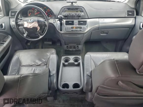 ✅ 2006 Honda Odyssey EX-L • VIN: 5FNRL38696B093975 • Lot: 93944885. Listed on Copart with 189,351 mi. Free auction sales archive from the USA and detailed vehicle history report at DreamBid. Image 8.