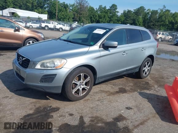 ✅ 2011 Volvo XC60 3.0T • VIN: YV4902DZ0B2153140 • Lot: 42840256. Listed on IAAI with 137,240 mi. Free auction sales archive from the USA and detailed vehicle history report at DreamBid. Image 2.