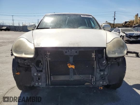 ✅ 2006 Porsche Cayenne • VIN: WP1AA29P26LA22469 • Lot: 69619685. Listed on Copart with 217,562 mi. Free auction sales archive from the USA and detailed vehicle history report at DreamBid. Image 5.