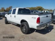 ✅ 2000 Ford F-250 XL • VIN: 3FTNW21F8YMA74939 • Lot: 43679748. Listed on IAAI with 230,554 mi. Free auction sales archive from the USA and detailed vehicle history report at DreamBid. Image 3.
