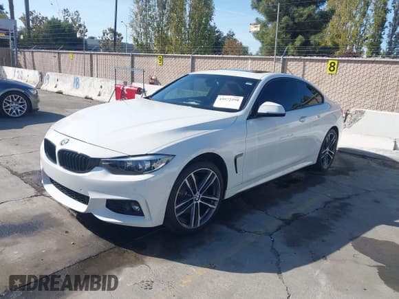 ✅ 2019 BMW 4 Series 430i • VIN: WBA4W3C58KAF93578 • Lot: 43572298. Wystawiony na IAAI z przebiegiem 65 278 mil. Bezpłatny archiwum sprzedaży aukcyjnych z USA i szczegółowy raport historii pojazdu na DreamBid. Zdjęcie 2.