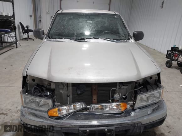 ✅ 2006 Chevrolet Colorado 1LT • VIN: 1GCDT196568189325 • Lot: 41592953. Listed on IAAI with 186,880 mi. Free auction sales archive from the USA and detailed vehicle history report at DreamBid. Image 13.