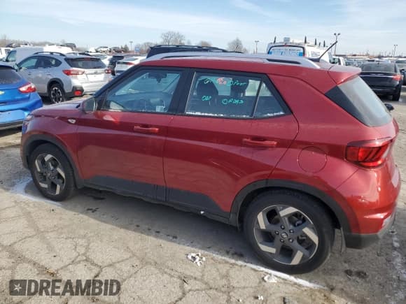 ✅ 2024 Hyundai Venue SEL • VIN: KMHRC8A37RU331570 • Lot: 84405924. Listed on Copart with 19,677 mi. Free auction sales archive from the USA and detailed vehicle history report at DreamBid. Image 2.