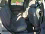 2005 Chevrolet Malibu Maxx LS z VIN 1G1ZT628X5F226581, wystawiony jako Copart lot #82484914 z przebiegiem 222 410 mil mil oraz Szkoda całkowita • Salvage title. Historia ofert i sprzedaży dostępna na DreamBid. Obrazek 10.