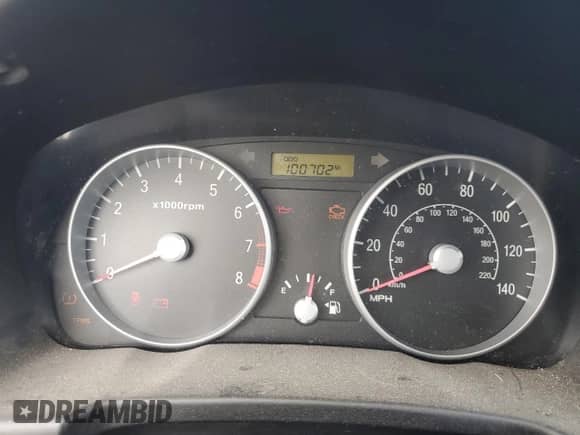 2009 Hyundai Accent GS с VIN KMHCM36C69U121900, выставлен на аукционе Copart как лот 61919255 с пробегом 100 702 миль миль и Чистый • Clean title. История ставок и продаж доступна на DreamBid. Изображение 9.