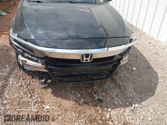 ✅ 2018 Honda Accord EX-L • VIN: 1HGCV1F58JA116681 • Лот: 43200320. Опубликован ранее на IAAI с пробегом 82 613 миль. Бесплатный доступ к архиву аукционных продаж из США и подробный отчёт об истории автомобиля на DreamBid. Изображение 6.