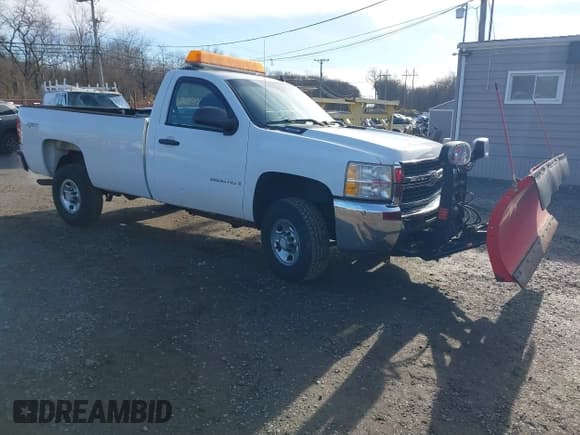 ✅ 2008 Chevrolet Silverado 2500HD 1LT • VIN: 1GCHK24K48E182448 • Лот: 43729312. Опубликован ранее на IAAI с пробегом 38 983 миль. Бесплатный доступ к архиву аукционных продаж из США и подробный отчёт об истории автомобиля на DreamBid. Изображение 1.