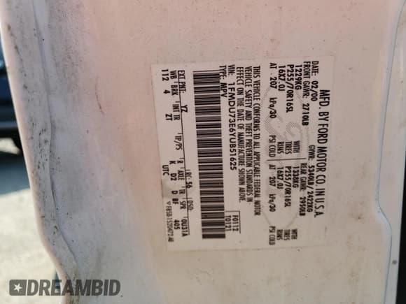 ✅ 2000 Ford Explorer XLT • VIN: 1FMDU73E6YUB51625 • Lot: 63055885. Listed on Copart with 243,548 mi. Free auction sales archive from the USA and detailed vehicle history report at DreamBid. Image 13.