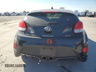 ✅ 2016 Hyundai Veloster Turbo Rally Edition • VIN: KMHTC6AE0GU302128 • Lot: 82861964. Wystawiony na Copart z przebiegiem 80 257 mil. Bezpłatny archiwum sprzedaży aukcyjnych z USA i szczegółowy raport historii pojazdu na DreamBid. Zdjęcie 6.