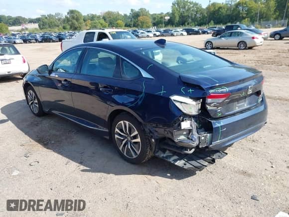 2018 Honda Accord EX-L z VIN 1HGCV3F52JA003319, wystawiony jako IAAI lot #43196824 z przebiegiem 69 603 mil mil oraz . Historia ofert i sprzedaży dostępna na DreamBid. Obrazek 3.