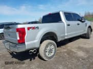 ✅ 2017 Ford F-250 Lariat • VIN: 1FT7W2BT4HED52447 • Lot: 42134353. Wystawiony na IAAI z przebiegiem 208 788 mil. Bezpłatny archiwum sprzedaży aukcyjnych z USA i szczegółowy raport historii pojazdu na DreamBid. Zdjęcie 4.