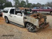 ✅ 2012 Cadillac Escalade ESV Luxury • VIN: 1GYS4HEF4CR103442 • Лот: 44602075. Опубликован ранее на Copart с пробегом Не указан. Бесплатный доступ к архиву аукционных продаж из США и подробный отчёт об истории автомобиля на DreamBid. Изображение 4.