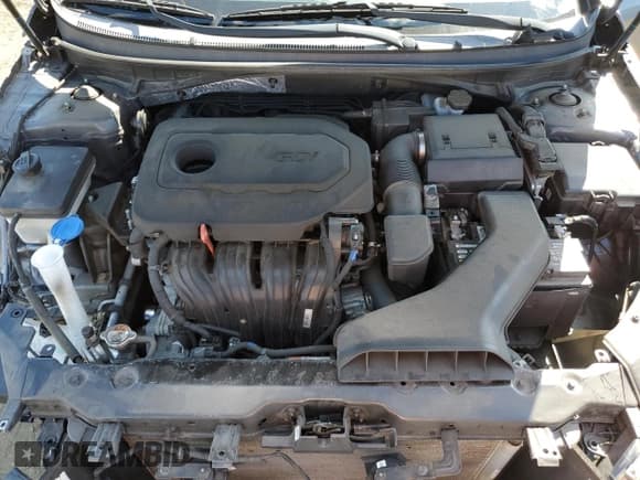 ✅ 2019 Hyundai Sonata SE • VIN: 5NPE24AF5KH792856 • Лот: 69720415. Опубликован ранее на Copart с пробегом 85 177 миль. Бесплатный доступ к архиву аукционных продаж из США и подробный отчёт об истории автомобиля на DreamBid. Изображение 11.