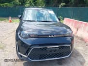 ✅ 2023 Kia Soul LX • VIN: KNDJ23AU6P7850380 • Lot: 42647275. Wystawiony na IAAI z przebiegiem 46 982 mil. Bezpłatny archiwum sprzedaży aukcyjnych z USA i szczegółowy raport historii pojazdu na DreamBid. Zdjęcie 13.