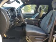 ✅ 2021 Ram 1500 Big Horn • VIN: 1C6RRFBG8MN562447 • Lot: 70876225. Wystawiony na Copart z przebiegiem 58 693 mil. Bezpłatny archiwum sprzedaży aukcyjnych z USA i szczegółowy raport historii pojazdu na DreamBid. Zdjęcie 7.