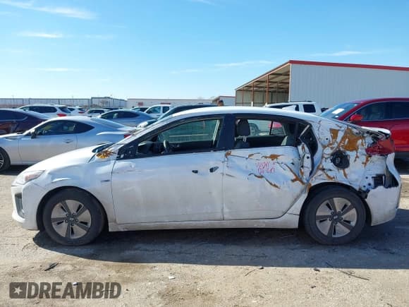 ✅ 2020 Hyundai Ioniq Blue • VIN: KMHC65LC4LU243088 • Lot: 41465637. Wystawiony na IAAI z przebiegiem 141 081 mil. Bezpłatny archiwum sprzedaży aukcyjnych z USA i szczegółowy raport historii pojazdu na DreamBid. Zdjęcie 15.