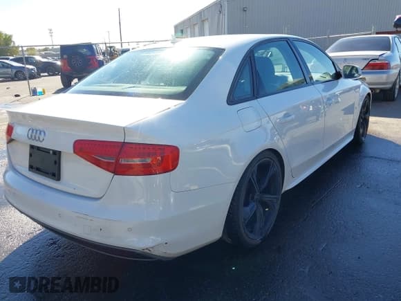 ✅ 2016 Audi A4 Premium • VIN: WAUBFAFL9GN012821 • Lot: 43603401. Listed on IAAI with 122,149 mi. Free auction sales archive from the USA and detailed vehicle history report at DreamBid. Image 4.