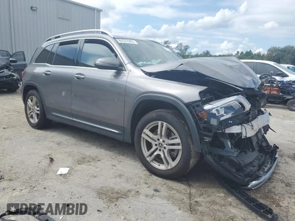 ✅ 2022 Mercedes-Benz GLB 250 • VIN: W1N4M4GBXNW205228 • Lot: 81572265. Listed on Copart with 41,961 mi. Free auction sales archive from the USA and detailed vehicle history report at DreamBid. Image 4.