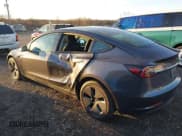 ✅ 2023 Tesla Model 3 • VIN: 5YJ3E1EAXPF473910 • Lot: 43663541. Wystawiony na IAAI z przebiegiem 32 338 mil. Bezpłatny archiwum sprzedaży aukcyjnych z USA i szczegółowy raport historii pojazdu na DreamBid. Zdjęcie 3.