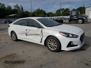 ✅ 2019 Hyundai Sonata SE • VIN: 5NPE24AF0KH799908 • Лот: 48053353. Опубликован ранее на Copart с пробегом 49 210 миль. Бесплатный доступ к архиву аукционных продаж из США и подробный отчёт об истории автомобиля на DreamBid. Изображение 4.