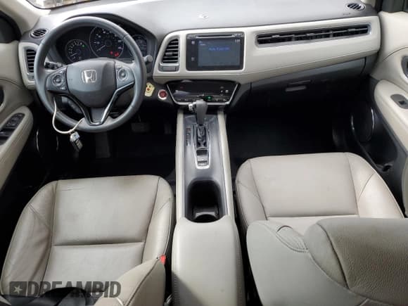 ✅ 2018 Honda HR-V EX-L • VIN: 3CZRU6H73JM723253 • Лот: 90881995. Опубликован ранее на Copart с пробегом 31 776 миль. Бесплатный доступ к архиву аукционных продаж из США и подробный отчёт об истории автомобиля на DreamBid. Изображение 8.