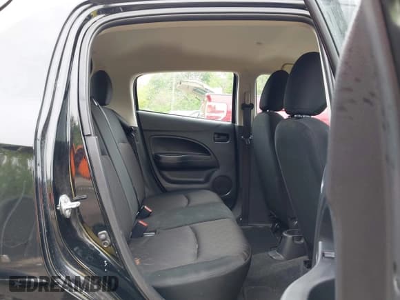 ✅ 2023 Mitsubishi Mirage ES • VIN: ML32AUHJ6PH007057 • Lot: 42080966. Wystawiony na IAAI z przebiegiem 34 873 mil. Bezpłatny archiwum sprzedaży aukcyjnych z USA i szczegółowy raport historii pojazdu na DreamBid. Zdjęcie 8.