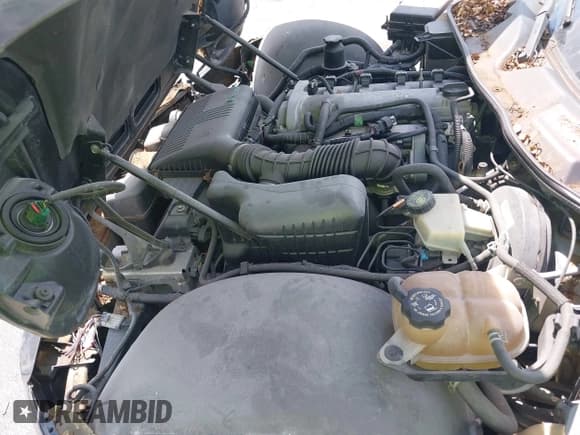 ✅ 2007 Pontiac Solstice • VIN: 1G2MB35B57Y138348 • Lot: 43228793. Listed on IAAI with 192,652 mi. Free auction sales archive from the USA and detailed vehicle history report at DreamBid. Image 10.