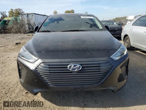 ✅ 2019 Hyundai Ioniq Blue • VIN: KMHC65LC3KU174067 • Lot: 76537514. Wystawiony na Copart z przebiegiem 93 336 mil. Bezpłatny archiwum sprzedaży aukcyjnych z USA i szczegółowy raport historii pojazdu na DreamBid. Zdjęcie 5.