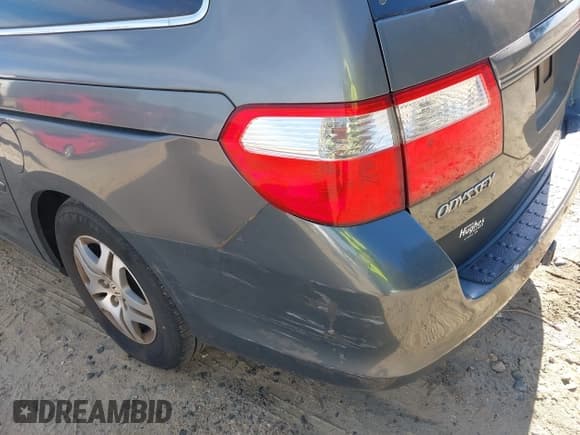 ✅ 2007 Honda Odyssey EX-L • VIN: 5FNRL38687B404944 • Лот: 43475317. Опубликован ранее на IAAI с пробегом 197 900 миль. Бесплатный доступ к архиву аукционных продаж из США и подробный отчёт об истории автомобиля на DreamBid. Изображение 18.