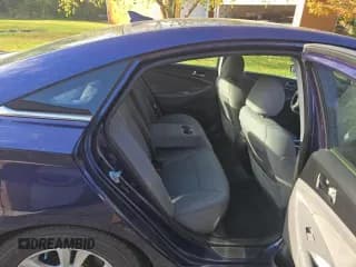 ✅ 2013 Hyundai Sonata GLS • VIN: 5NPEB4AC8DH702513 • Lot: 90813695. Wystawiony na Copart z przebiegiem 139 000 mil. Bezpłatny archiwum sprzedaży aukcyjnych z USA i szczegółowy raport historii pojazdu na DreamBid. Zdjęcie 6.