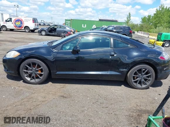 ✅ 2012 Mitsubishi Eclipse GS • VIN: 4A31K5DF2CE004873 • Lot: 42216622. Wystawiony na IAAI z przebiegiem 81 449 mil. Bezpłatny archiwum sprzedaży aukcyjnych z USA i szczegółowy raport historii pojazdu na DreamBid. Zdjęcie 14.