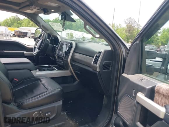 ✅ 2018 Ford F-250 XL • VIN: 1FT7W2BT1JEB15386 • Lot: 42191304. Listed on IAAI with 78,301 mi. Free auction sales archive from the USA and detailed vehicle history report at DreamBid. Image 5.