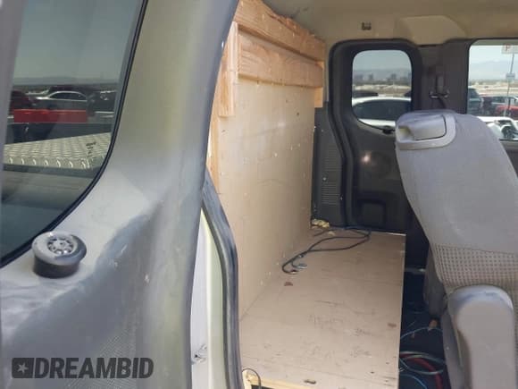 ✅ 2007 Nissan Frontier SE • VIN: 1N6AD06U97C401619 • Lot: 42674254. Listed on IAAI with 245,605 mi. Free auction sales archive from the USA and detailed vehicle history report at DreamBid. Image 8.