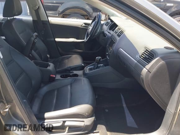 ✅ 2015 Volkswagen Jetta SE • VIN: 3VWD07AJ0FM339796 • Lot: 42794523. Listed on IAAI with 224,807 mi. Free auction sales archive from the USA and detailed vehicle history report at DreamBid. Image 5.