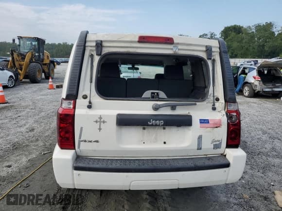 ✅ 2006 Jeep Commander • VIN: 1J8HG48K76C334313 • Lot: 68337095. Wystawiony na Copart z przebiegiem 170 404 mil. Bezpłatny archiwum sprzedaży aukcyjnych z USA i szczegółowy raport historii pojazdu na DreamBid. Zdjęcie 6.