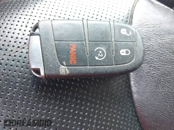 2015 Dodge Journey R/T z VIN 3C4PDCEG1FT506524, wystawiony jako IAAI lot #42879140 z przebiegiem 181 772 mil mil oraz . Historia ofert i sprzedaży dostępna na DreamBid. Obrazek 11.