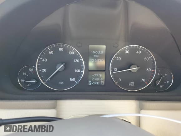 ✅ 2005 Mercedes-Benz C 320 • VIN: WDBRF64J15F602520 • Lot: 48212235. Wystawiony na Copart z przebiegiem 136 330 mil. Bezpłatny archiwum sprzedaży aukcyjnych z USA i szczegółowy raport historii pojazdu na DreamBid. Zdjęcie 9.