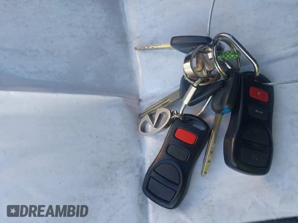 ✅ 2004 Infiniti I35 • VIN: JNKDA31A24T203661 • Lot: 43775112. Wystawiony na IAAI z przebiegiem 129 610 mil. Bezpłatny archiwum sprzedaży aukcyjnych z USA i szczegółowy raport historii pojazdu na DreamBid. Zdjęcie 11.