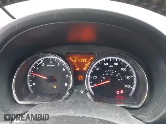 ✅ 2014 Nissan Note S • VIN: 3N1CE2CP1EL428904 • Lot: 43921355. Listed on IAAI with 214,032 mi. Free auction sales archive from the USA and detailed vehicle history report at DreamBid. Image 7.